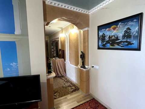 квартира за адресою Соборна вул. (50 років Жовтня), 18