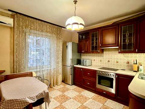 квартира за адресою Милославська вул., 47