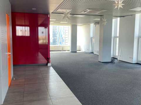 комерційна за адресою Харків, Отакара Яроша вул., 18