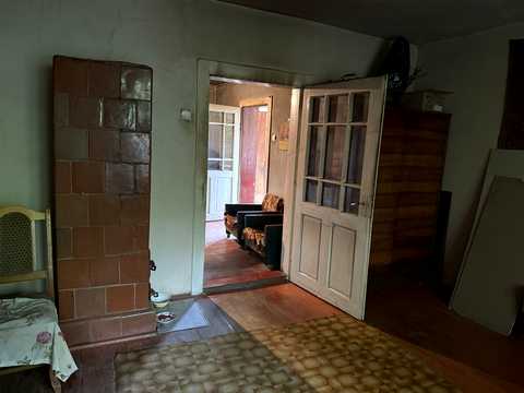 будинок за адресою Центральна, 45