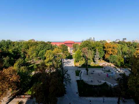 комерційна за адресою Терещенківська вул., 13