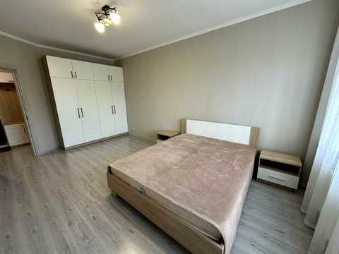 квартира по адресу Черкасская ул., 4
