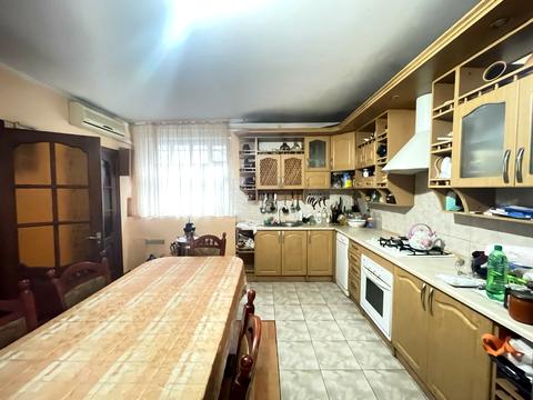 дом по адресу 5 Лінія ул.
