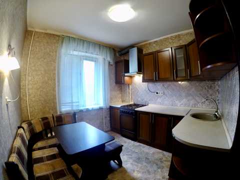 квартира за адресою Каштанова вул., 14-А