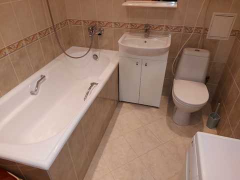 квартира за адресою Раїси Окіпної вул., 8