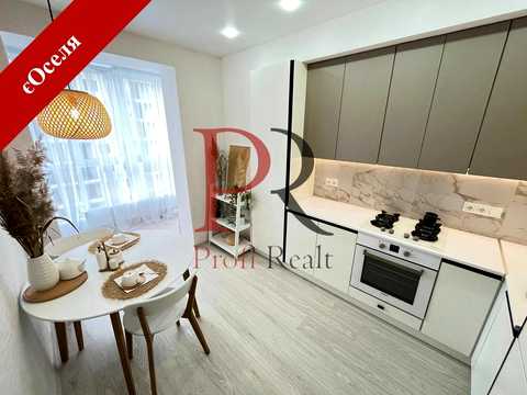 квартира за адресою Соборна вул., 126/10