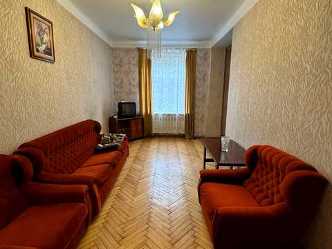 квартира за адресою Героїв Майдану вул. (Гвардійська), 28а