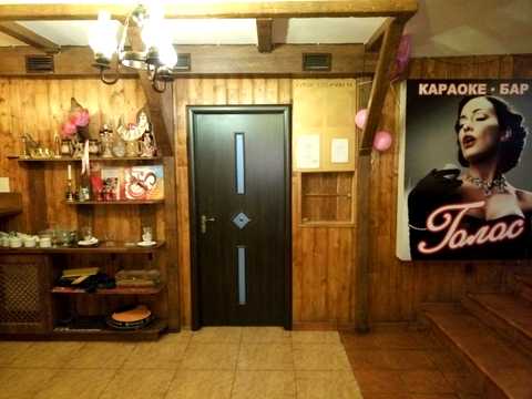 комерційна за адресою Новосельського вул., 80