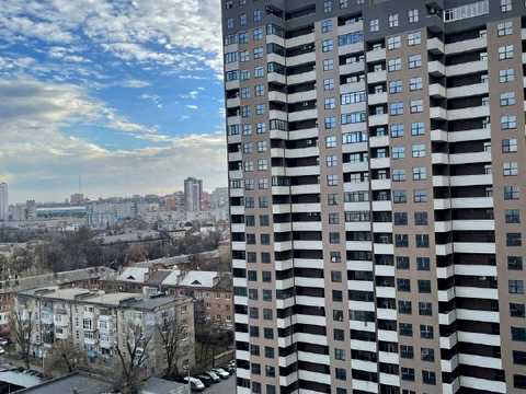 квартира по адресу Степана Бандери ул. (Шмидта), 15