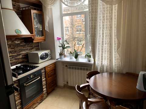 квартира за адресою Дмитра Годзенка вул. (Глазунова), 3