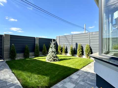будинок за адресою с. Крюківщина, Благовісна вул.