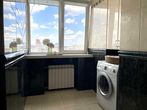 квартира по адресу Драгоманова ул., 15-А