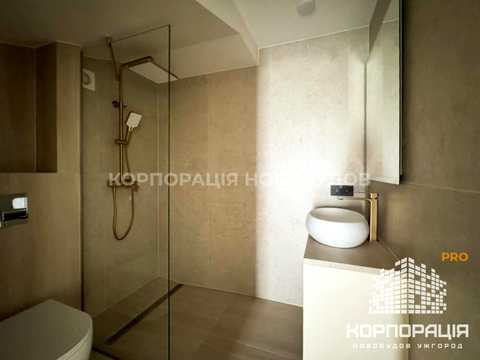 будинок за адресою с. Сторожниця, Волошкова, 10А