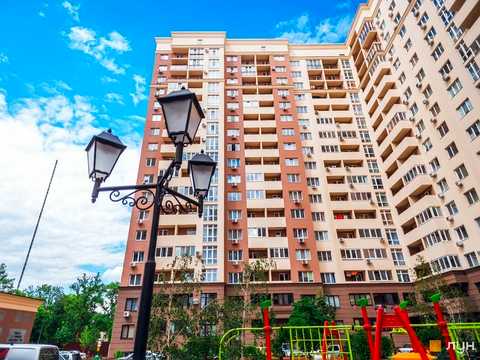квартира за адресою Віталія Нестеренка вул. (Академіка Воробйова), 1