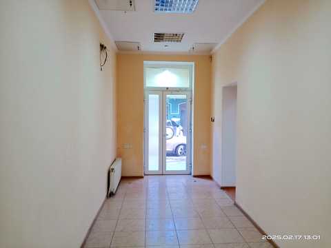 комерційна за адресою Успенський пров., 4