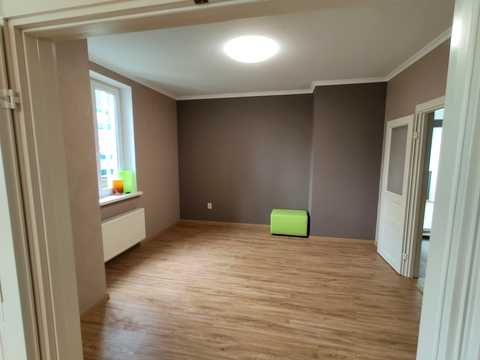 квартира за адресою Раїси Окіпної вул., 8