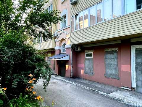 квартира за адресою Івана Мазепи просп. (Петровського), 31