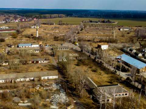ділянка за адресою Першотравнева