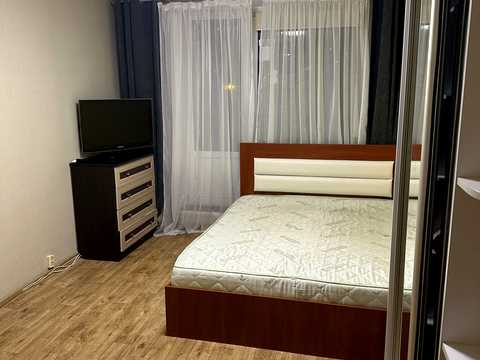 квартира за адресою Валентинівська вул., 13б