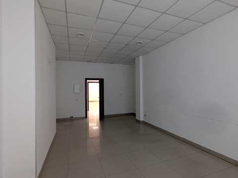 комерційна за адресою Тичини вул., 7