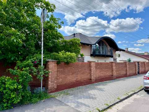 дом по адресу Карпинского ул., 12