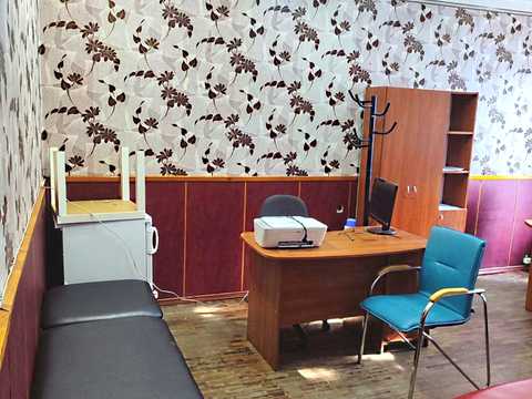 комерційна за адресою Європейська вул. (Новгородська), 3