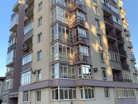 квартира за адресою Залізнична вул., 13