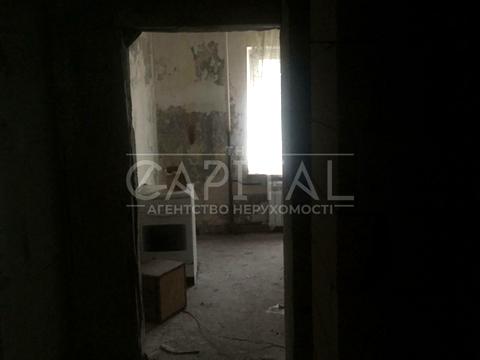 комерційна за адресою Братства Тарасівців вул. (Декабристів), 10-А