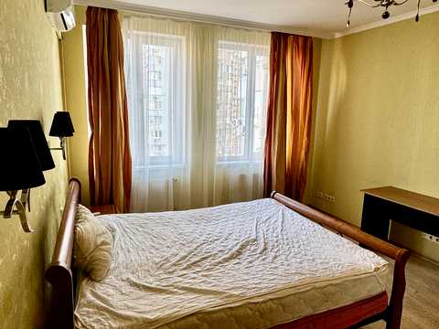 квартира за адресою Середньофонтанська вул., 19б