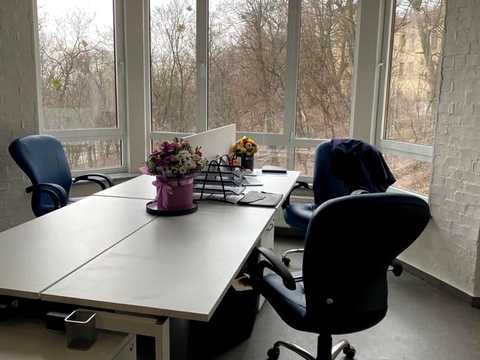 комерційна за адресою Київ, Михайла Грушевського вул., 9б