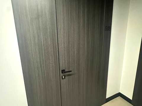 комерційна за адресою Костомарівська вул. (Щорса), 8