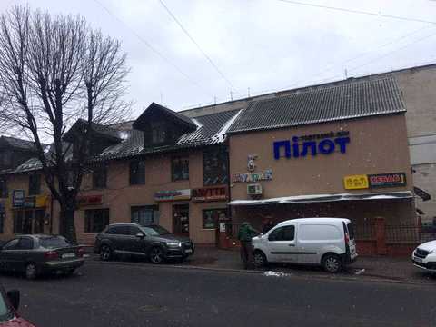 комерційна за адресою Героя України Дмитра Крамара вул., 19