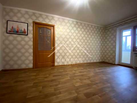 квартира за адресою Мистецька вул. (Землячки), 1