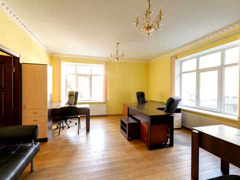 комерційна за адресою Київ, Коломийський пров., 20