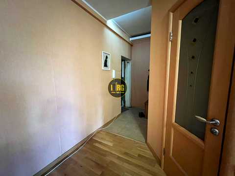 квартира за адресою Київ, Леоніда Каденюка просп. (Юрія Гагаріна), 9