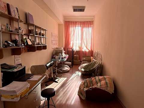комерційна за адресою Центральний просп. (Леніна), 93-Д