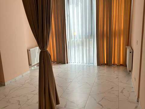 комерційна за адресою Галицька вул., 59