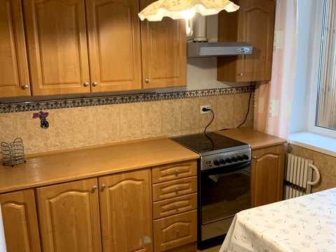 квартира за адресою Полярна вул., 8-Є
