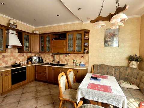 квартира за адресою Середньофонтанська вул., 19б