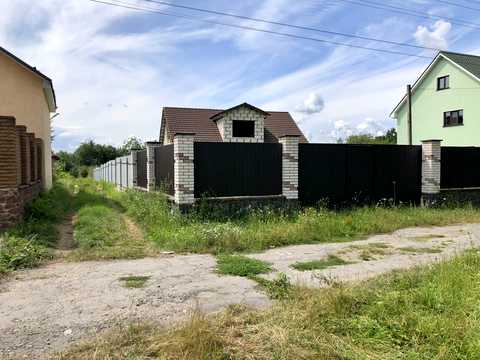будинок за адресою Центральна