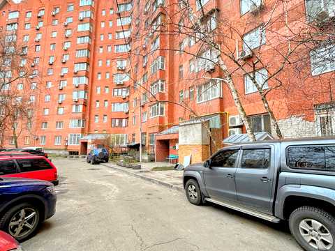 квартира за адресою Драгоманова вул., 17