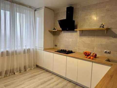 квартира по адресу Озёрная ул., 6