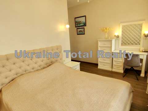 квартира за адресою Бульварно-Кудрявська вул. (Воровського), 31-А