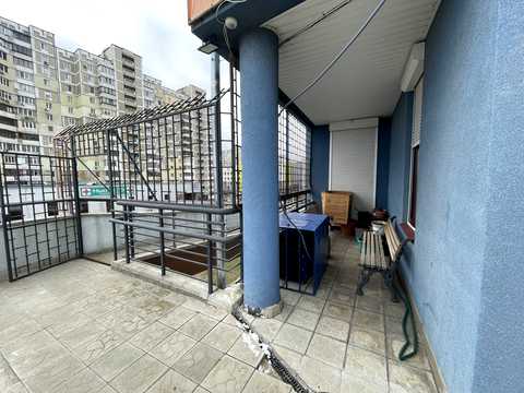 коммерческая по адресу Ревуцкого ул., 42-А