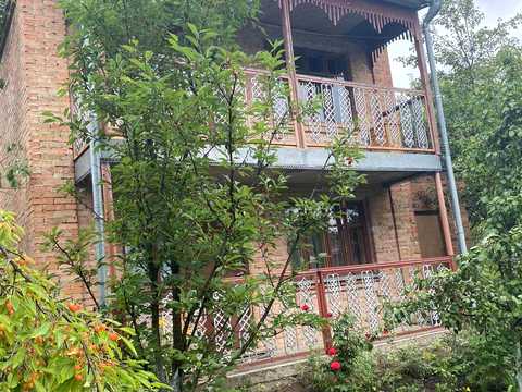 дом по адресу Яблунева ул., 57