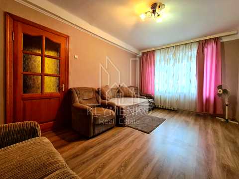 квартира за адресою Братиславська вул., 24