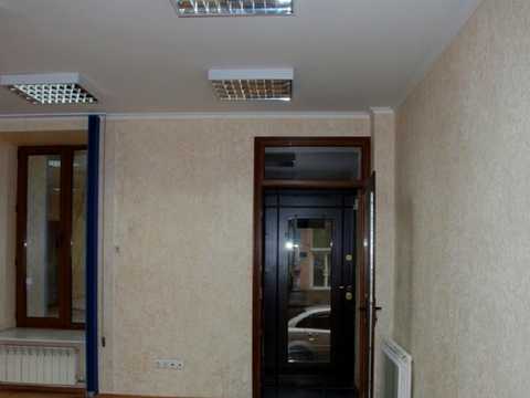 комерційна за адресою Преображенська вул., 37