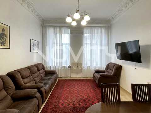 квартира за адресою Святослава Караванського вул. (Жуковського), 4