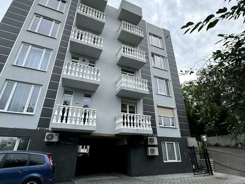 комерційна за адресою Київ, Катерини Грушевської вул. (Генерала Доватора), 2а