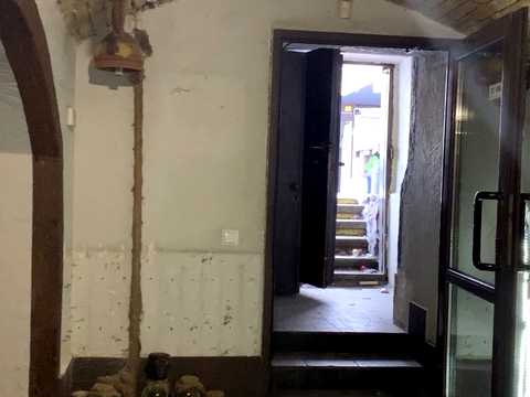 комерційна за адресою Львів, Крива Липа проїзд, 1